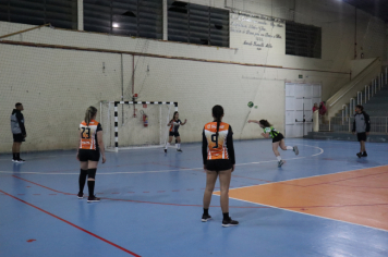 Foto - CAMPEONATO MUNICIPAL DE HANDEBOL FEMININO