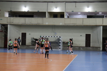 Foto - CAMPEONATO MUNICIPAL DE HANDEBOL FEMININO