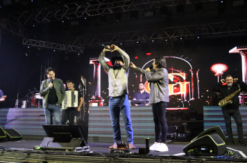 Foto - 4º Piraí Rodeo Fest - Gian e Giovani