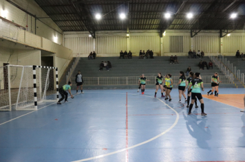 Foto - CAMPEONATO MUNICIPAL DE HANDEBOL FEMININO