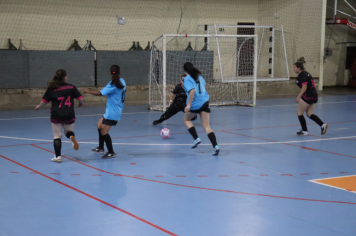 Foto - CAMPEONATO POPULAR MUNICIPAL DE FUTSAL FEMININO