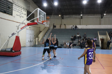 Foto - CAMPEONATO MUNICIPAL DE BASQUETE FEMININO