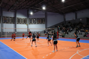 Foto - CAMPEONATO MUNICIPAL DE VÔLEI FEMININO 