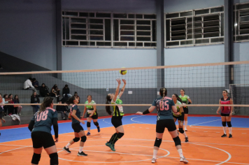 Foto - CAMPEONATO MUNICIPAL DE VÔLEI FEMININO 