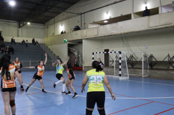 Foto - CAMPEONATO MUNICIPAL DE HANDEBOL FEMININO