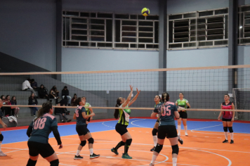 Foto - CAMPEONATO MUNICIPAL DE VÔLEI FEMININO 