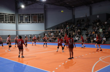 Foto - CAMPEONATO MUNICIPAL DE VÔLEI FEMININO 