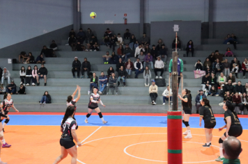 Foto - CAMPEONATO MUNICIPAL DE VÔLEI FEMININO 