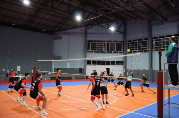 Foto - CAMPEONATO MUNICIPAL DE VÔLEI MASCULINO