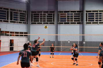 Foto - CAMPEONATO MUNICIPAL DE VÔLEI FEMININO 