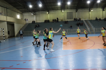 Foto - CAMPEONATO MUNICIPAL DE HANDEBOL FEMININO