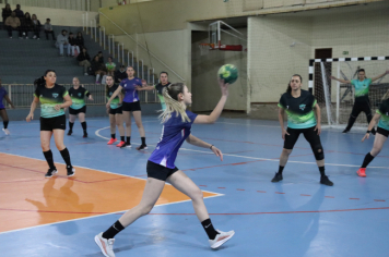 Foto - CAMPEONATO MUNICIPAL DE HANDEBOL FEMININO