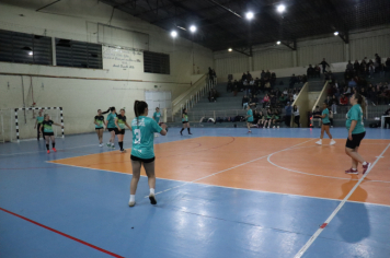 Foto - CAMPEONATO MUNICIPAL DE HANDEBOL FEMININO