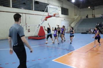 Foto - CAMPEONATO MUNICIPAL DE BASQUETE FEMININO