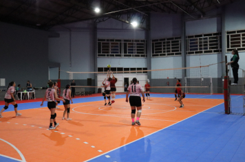 Foto - CAMPEONATO MUNICIPAL DE VÔLEI FEMININO 
