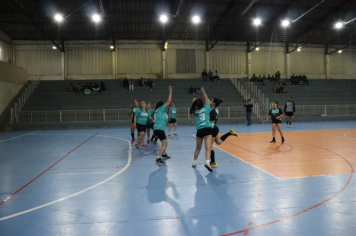 Foto - CAMPEONATO MUNICIPAL DE HANDEBOL FEMININO