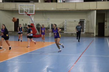 Foto - CAMPEONATO MUNICIPAL DE BASQUETE FEMININO