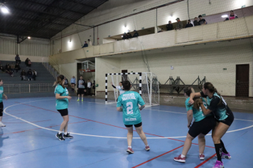 Foto - CAMPEONATO MUNICIPAL DE HANDEBOL FEMININO