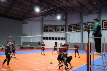Foto - CAMPEONATO MUNICIPAL DE VÔLEI MASCULINO