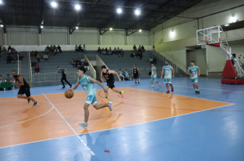 Foto - CAMPEONATO MUNICIPAL DE BASQUETE MASCULINO