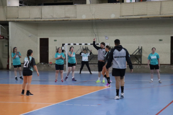 Foto - CAMPEONATO MUNICIPAL DE HANDEBOL FEMININO