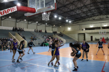 Foto - CAMPEONATO MUNICIPAL DE BASQUETE FEMININO