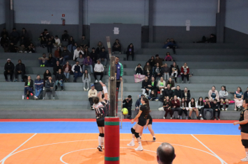 Foto - CAMPEONATO MUNICIPAL DE VÔLEI FEMININO 