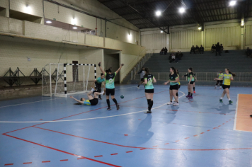 Foto - CAMPEONATO MUNICIPAL DE HANDEBOL FEMININO