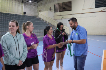 Foto - CAMPEONATO MUNICIPAL DE BASQUETE FEMININO