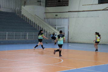 Foto - CAMPEONATO MUNICIPAL DE HANDEBOL FEMININO