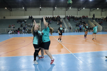 Foto - CAMPEONATO MUNICIPAL DE HANDEBOL FEMININO