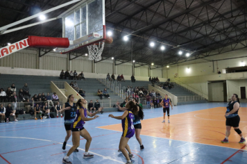 Foto - CAMPEONATO MUNICIPAL DE BASQUETE FEMININO