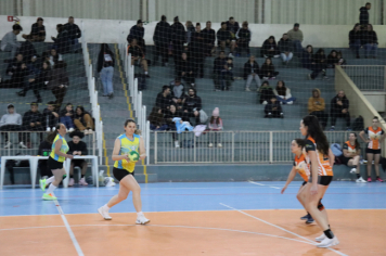 Foto - CAMPEONATO MUNICIPAL DE HANDEBOL FEMININO
