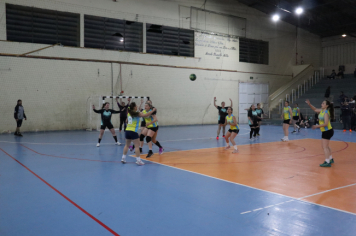 Foto - CAMPEONATO MUNICIPAL DE HANDEBOL FEMININO