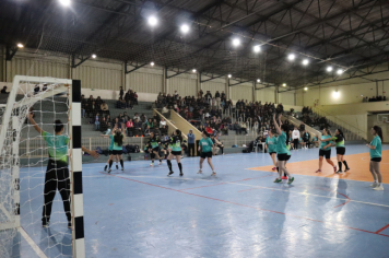 Foto - CAMPEONATO MUNICIPAL DE HANDEBOL FEMININO