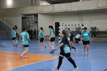 Foto - CAMPEONATO MUNICIPAL DE HANDEBOL FEMININO