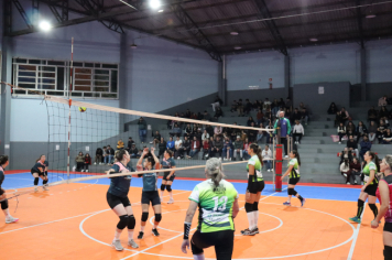 Foto - CAMPEONATO MUNICIPAL DE VÔLEI FEMININO 