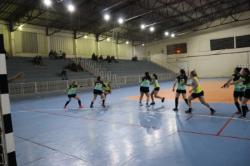 Foto - CAMPEONATO MUNICIPAL DE HANDEBOL FEMININO