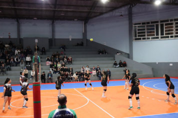 Foto - CAMPEONATO MUNICIPAL DE VÔLEI FEMININO 