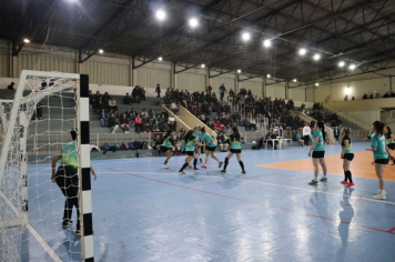 Foto - CAMPEONATO MUNICIPAL DE HANDEBOL FEMININO