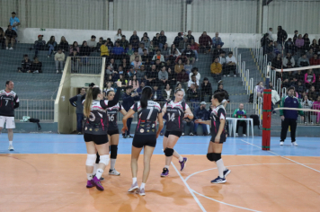 Foto - FINAL DO CAMPEONATO MUNICIPAL DE VÔLEI FEMININO