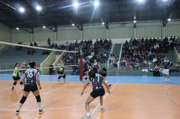 Foto - FINAL DO CAMPEONATO MUNICIPAL DE VÔLEI FEMININO