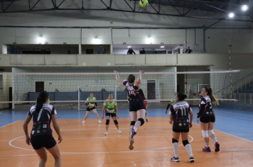 Foto - FINAL DO CAMPEONATO MUNICIPAL DE VÔLEI FEMININO
