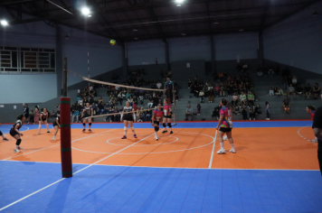 Foto - CAMPEONATO MUNICIPAL DE VÔLEI FEMININO 