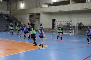 Foto - CAMPEONATO MUNICIPAL DE HANDEBOL FEMININO