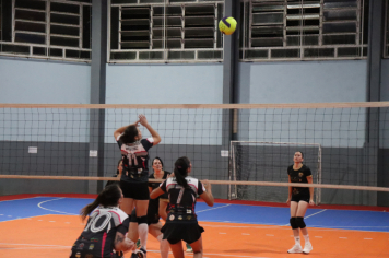 Foto - CAMPEONATO MUNICIPAL DE VÔLEI FEMININO 