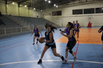 Foto - CAMPEONATO MUNICIPAL DE BASQUETE FEMININO
