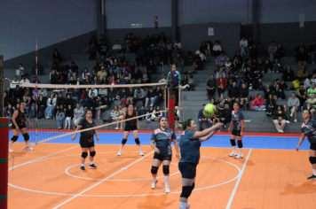 Foto - CAMPEONATO MUNICIPAL DE VÔLEI FEMININO 