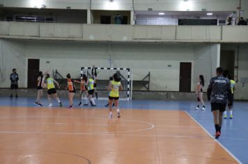 Foto - CAMPEONATO MUNICIPAL DE HANDEBOL FEMININO