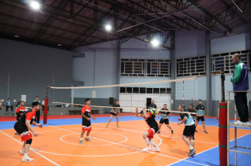 Foto - CAMPEONATO MUNICIPAL DE VÔLEI MASCULINO